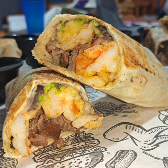 Burrito Mar y Tierra
