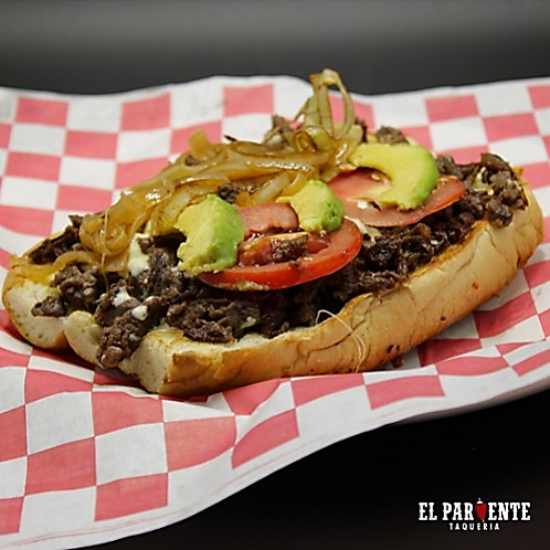 Torta de Arrachera en Pan Árabe