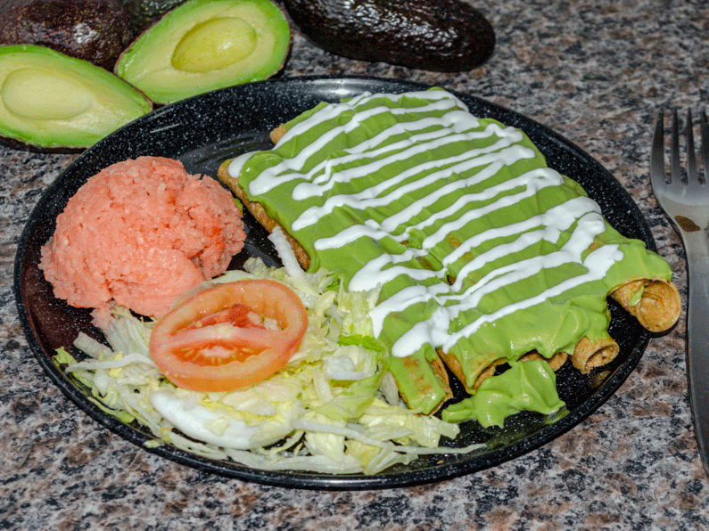 Flautas de Pechuga de Pollo