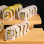 24 Bocados de Sushi