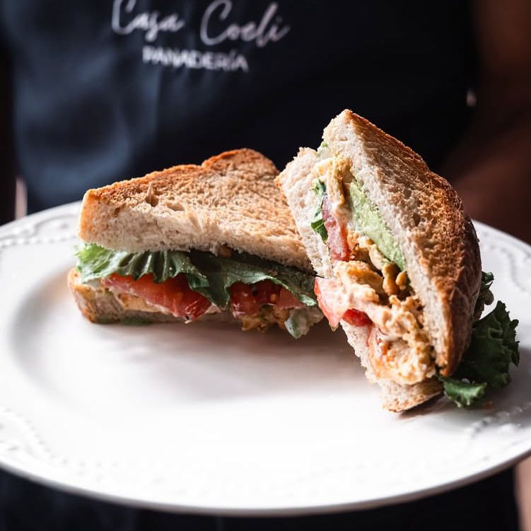 Sandwich de Pollo Marinado