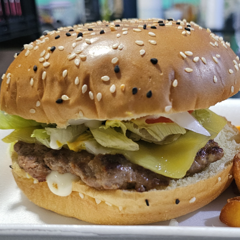 Hamburguesa de Res Casera