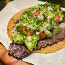 TACO DE CARNE ASADA DE PUERCO