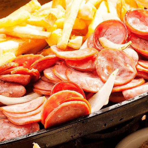 Linguiça calabresa + batata frita (aprox. 700g)