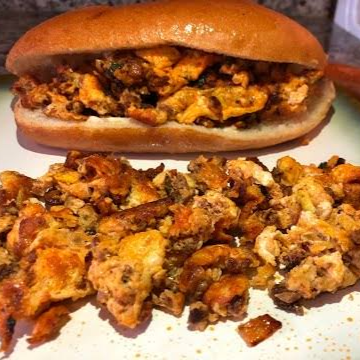 Torta de Huevo con Chorizo Grande