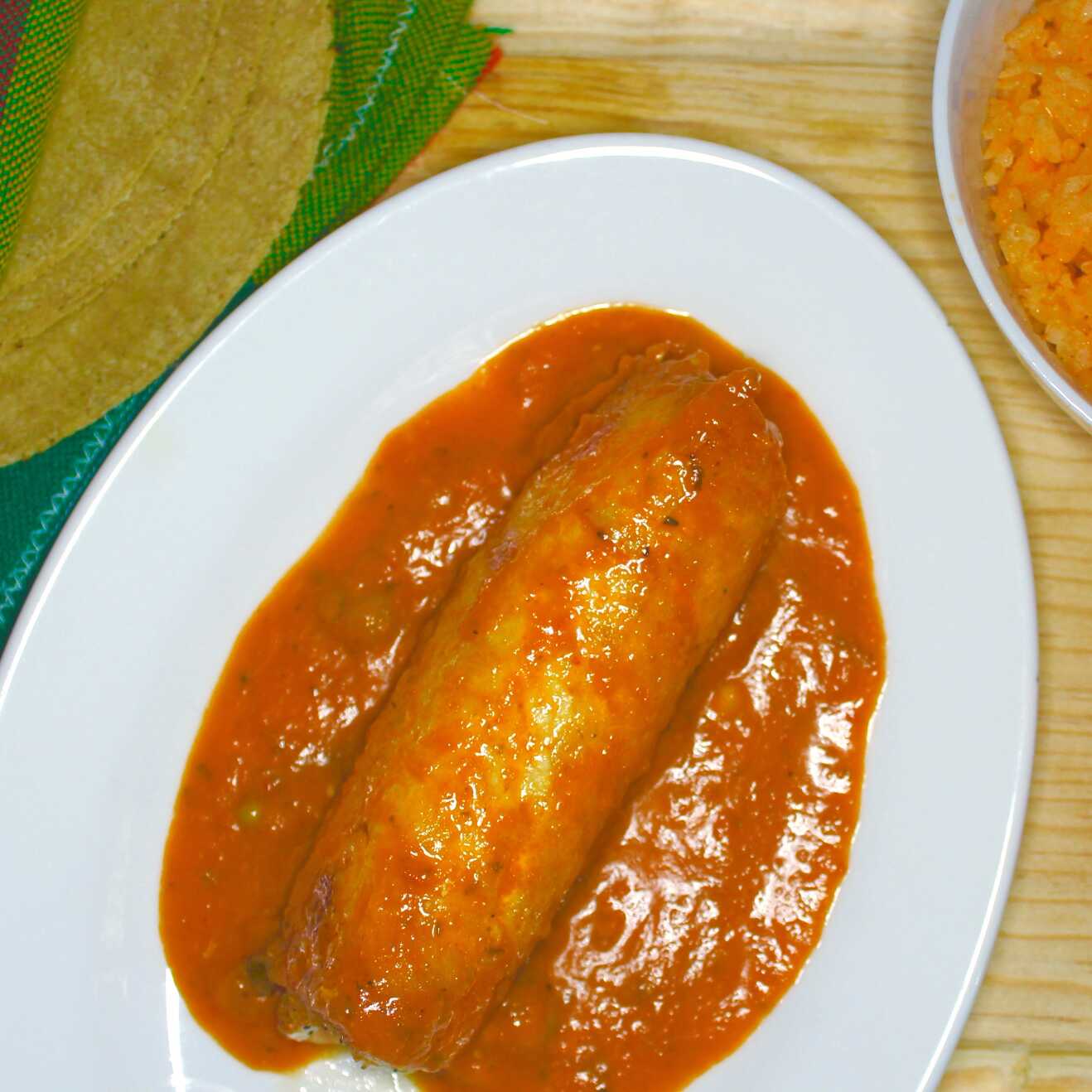 Rollo de Pechuga de Pollo en Jitomate