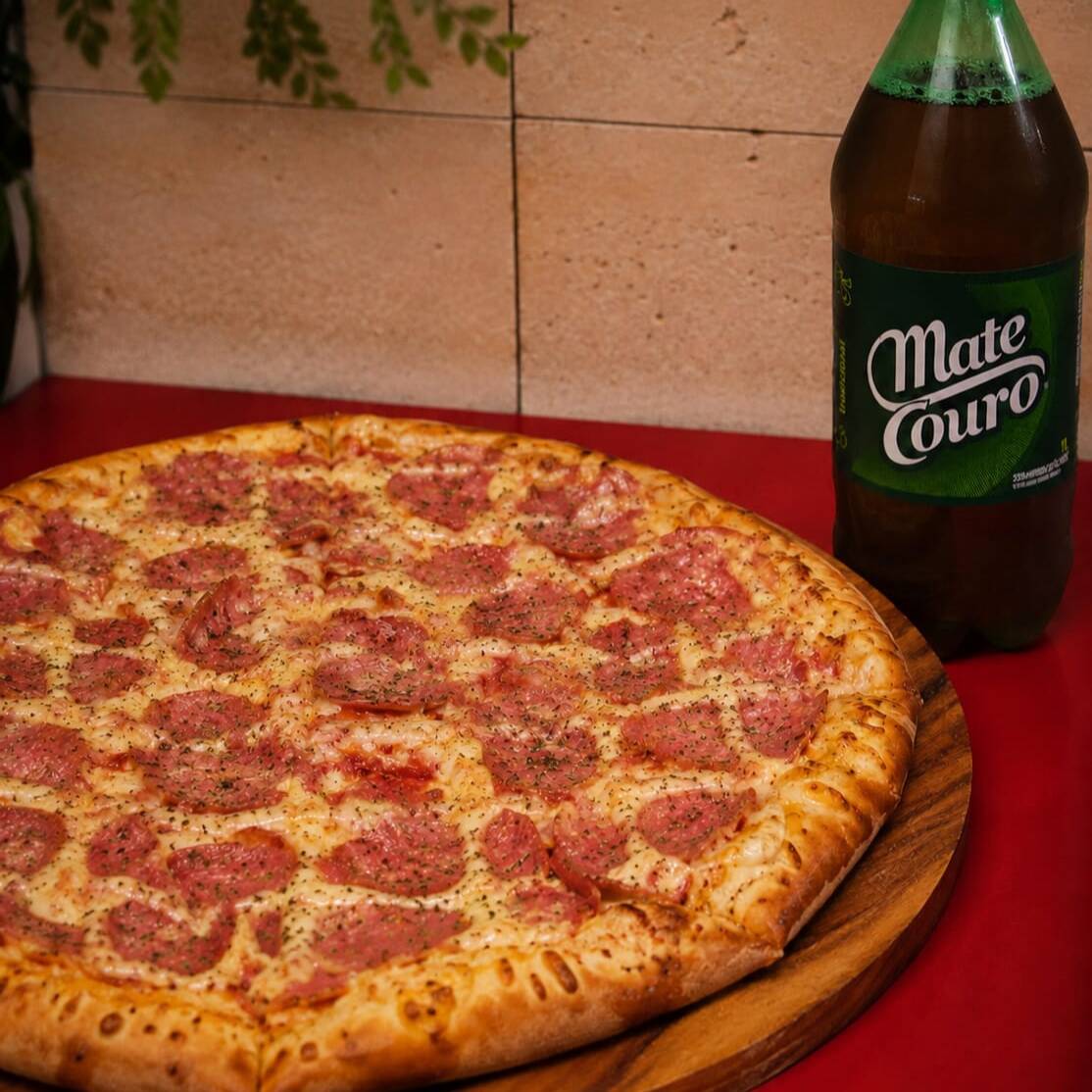 Promoção Especial da Loja de Sexta!!
Molho, Muçarela, Calabresa, Orégano