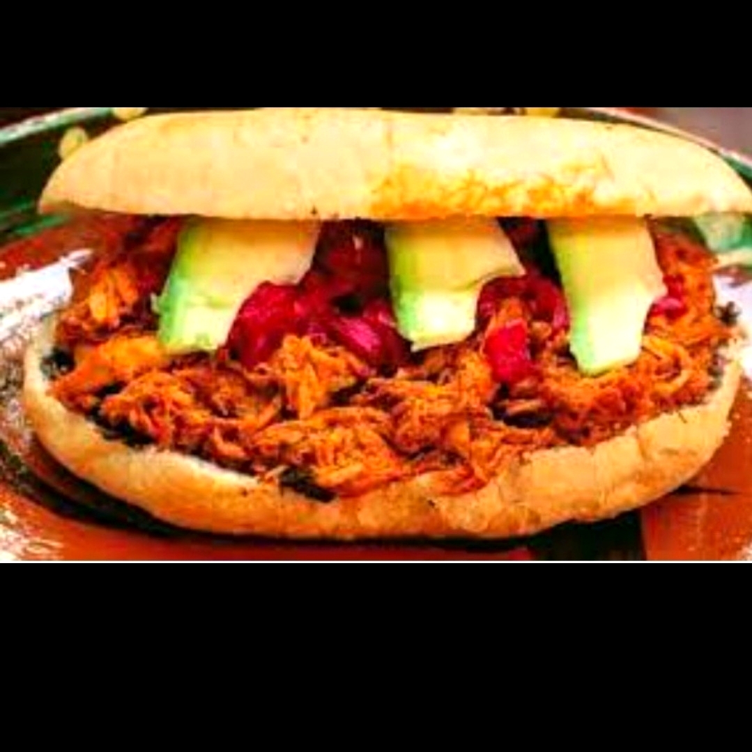 Torta de Cochinita Pibil