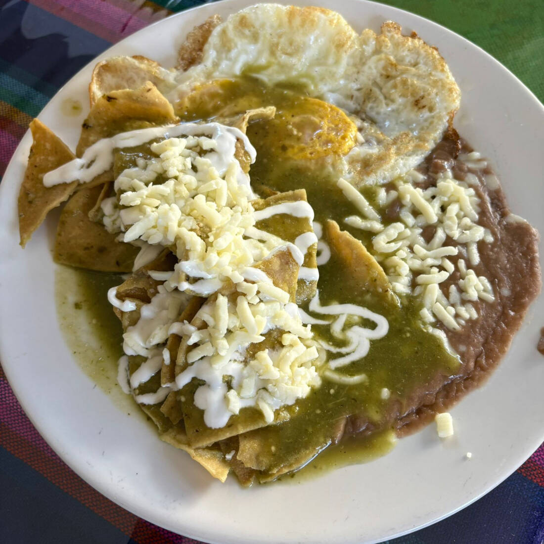 Chilaquiles Verdes con Huevo
