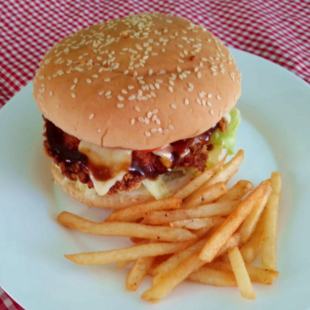 Hamburguesa y Empanadas