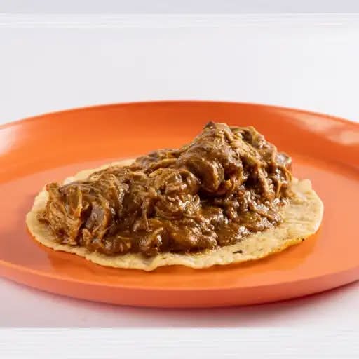 TACO POLLO EN MOLE