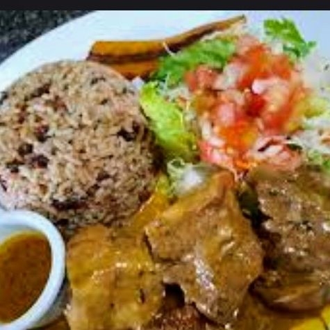 Rice and Beans con Costilla de Res Ejecutivo con r