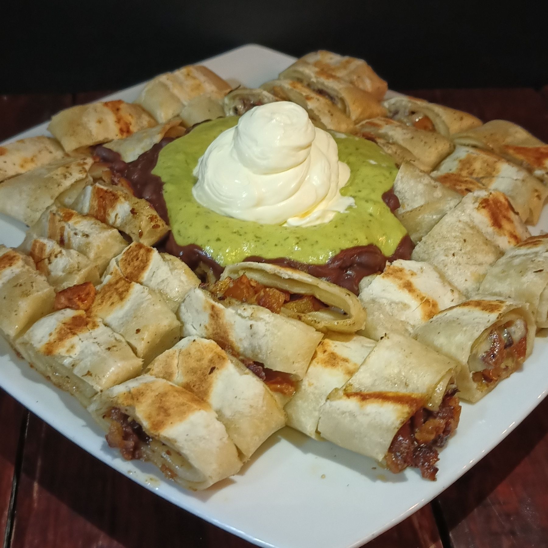 Flautas Tex Mex + 4 Ingredientes.