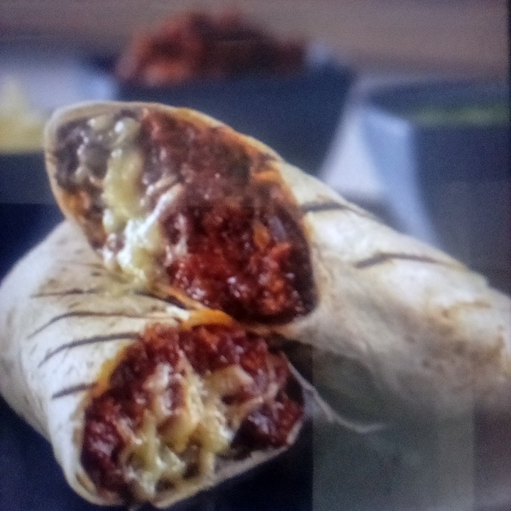 Mega Burrito de Longaniza
