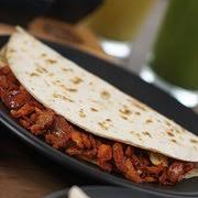 Gringa chorizo Casero y 4 quesos