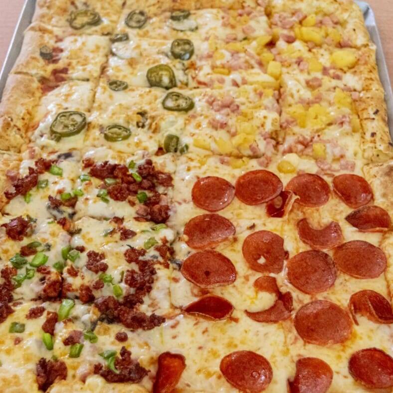 Mega Pizza 4 en 1
