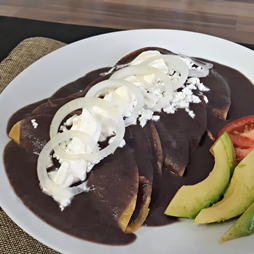 Enfrijoladas (4 Pzs)