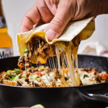 Alambre de Bistec, 1 Agua de Sabor