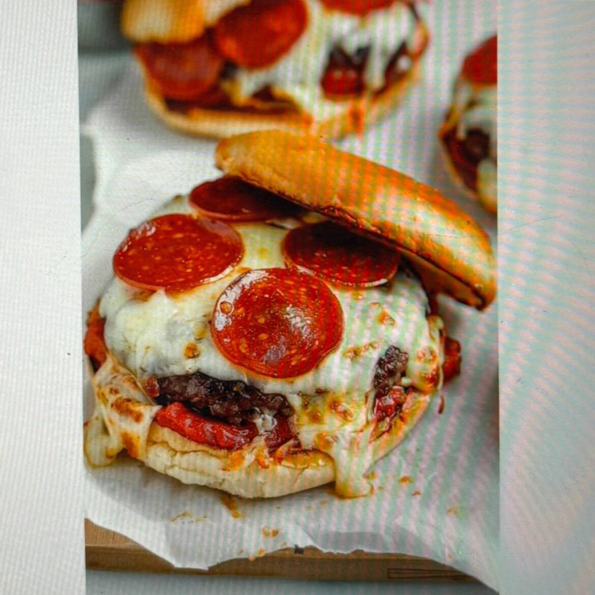 Hamburguesa Italiana, Peperoni y Queso