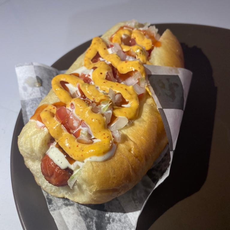 Combo Hot Dogs+7up 600 ml