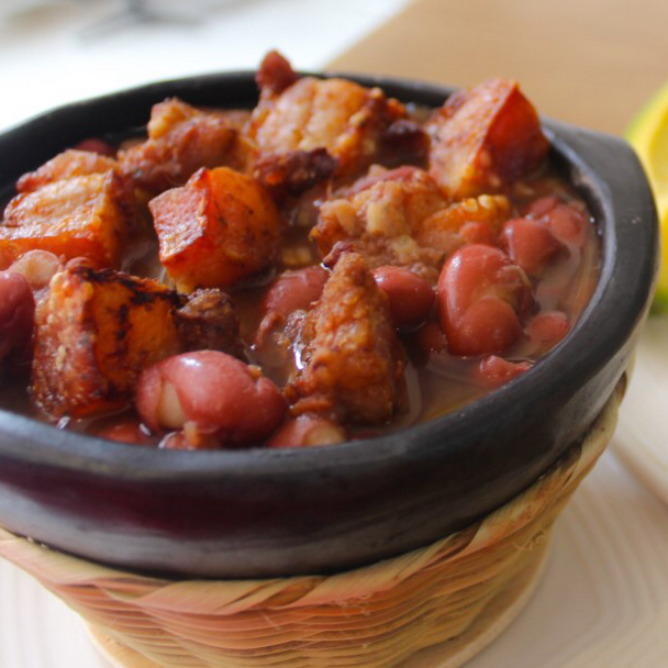 Cazuela de Frijoles Doña Mile