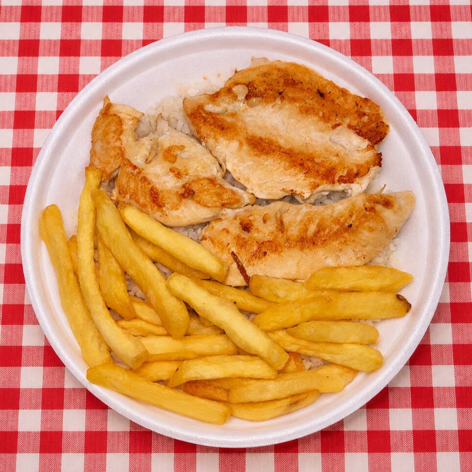 Marmita pequena de filé grelhado com batata frita: uma refeição prática, saborosa e leve, perfeita para matar a fome com simplicidade e muito sabor.