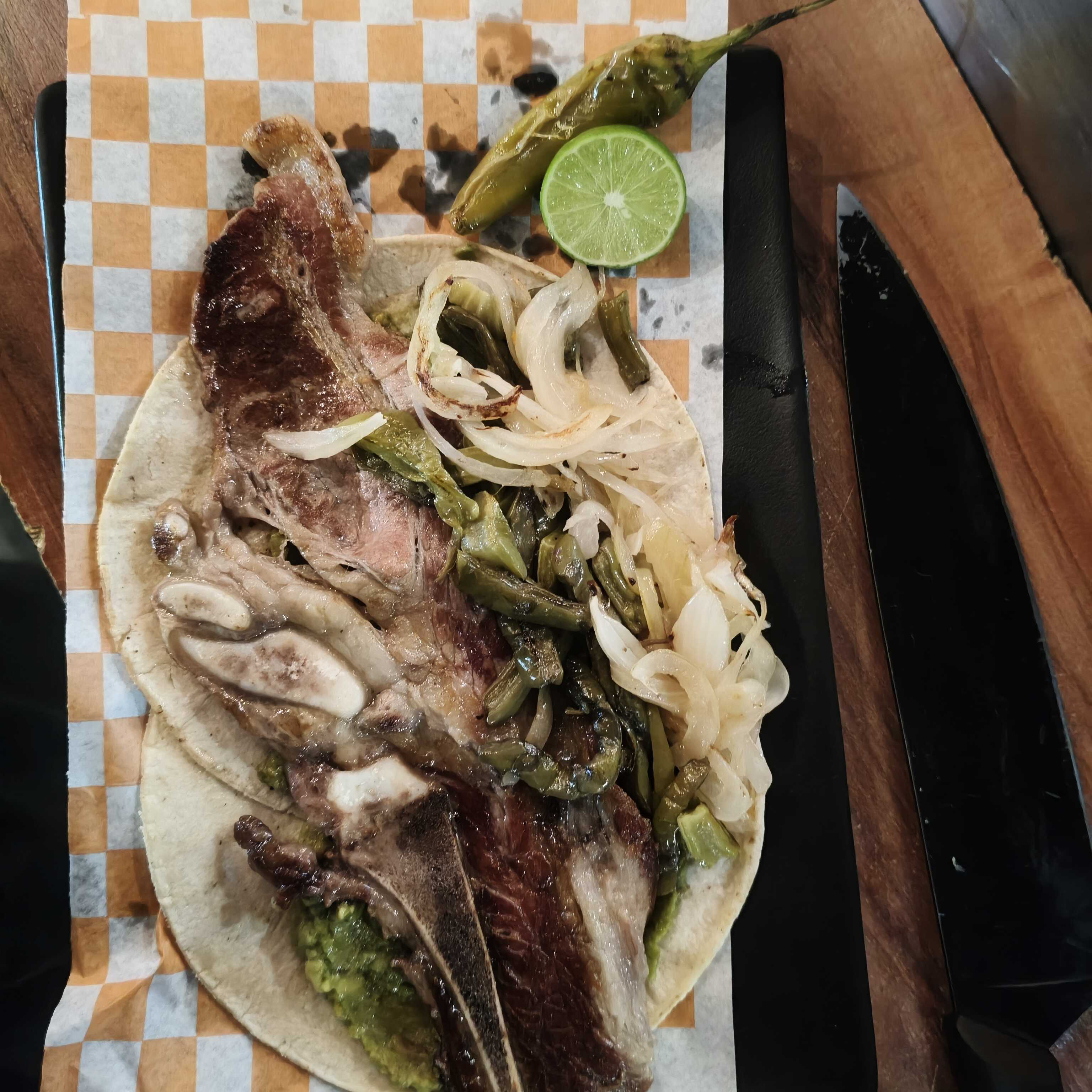 Taco de Aguja Norteña o Costilla con Hueso