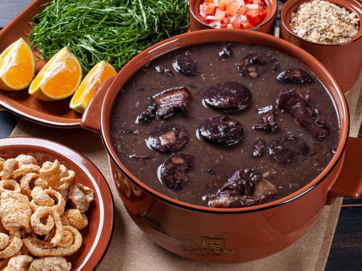 Feijoada De Vó - Marmita & Marmitex