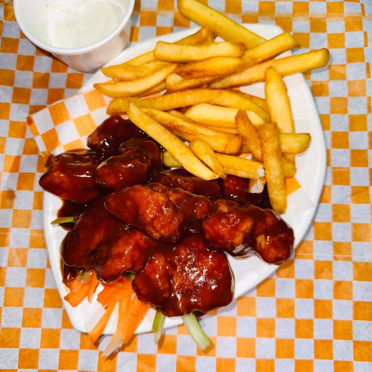 Bonneles BBQ CON PAPAS