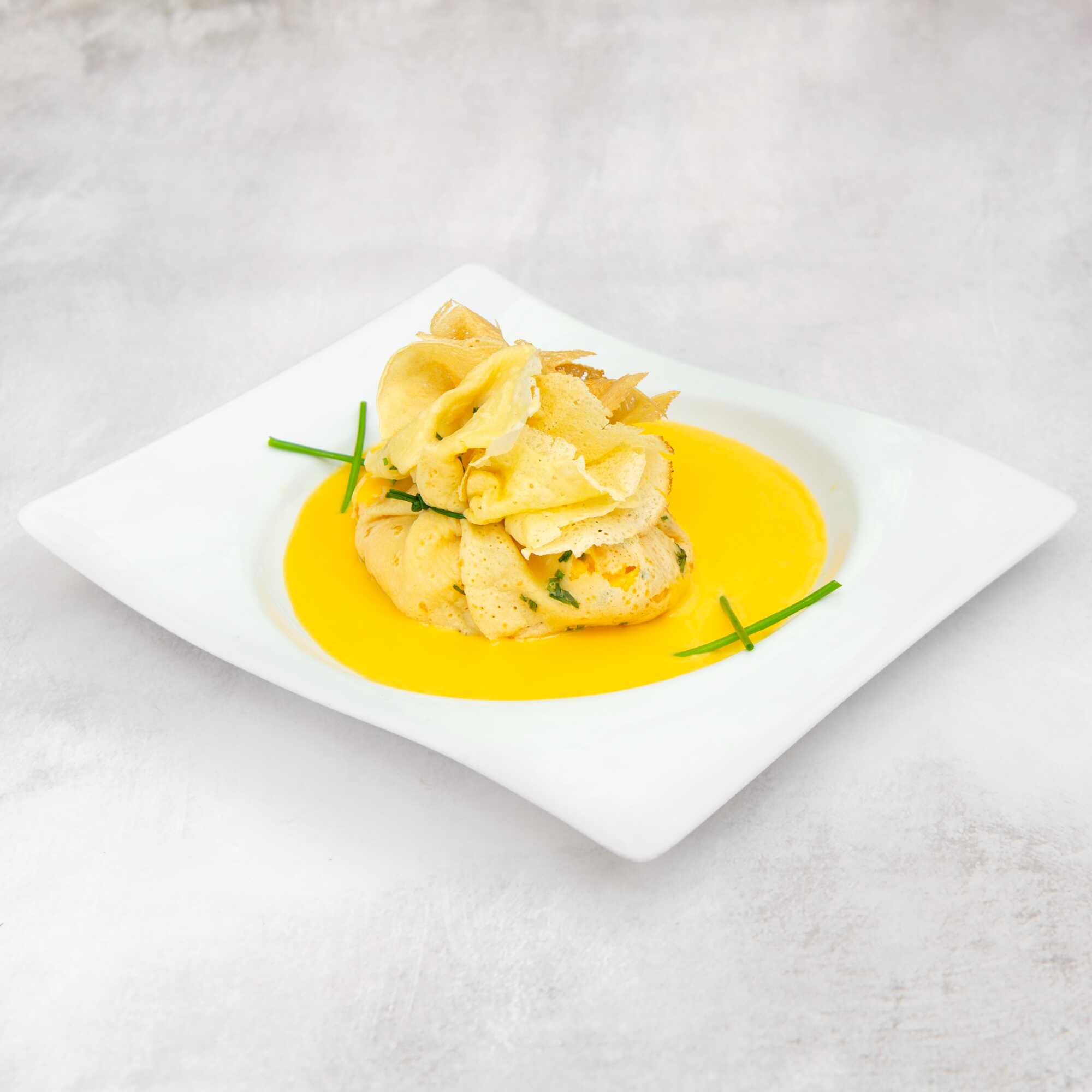 Huevos Crepes y Waffles® (1 pzas) con Tocino