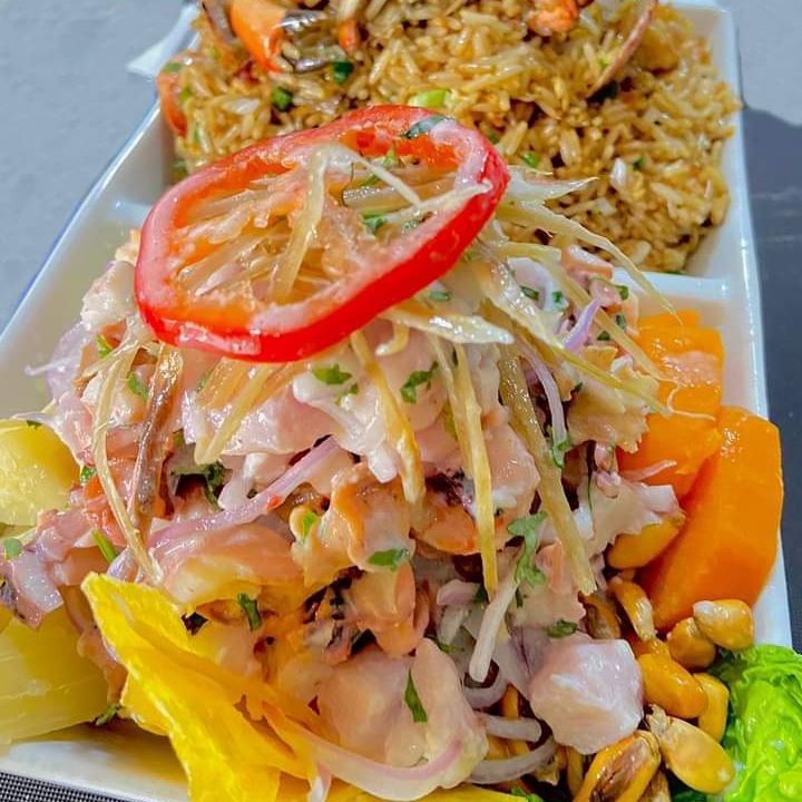 Dúo: Ceviche de Pescado más Chaufa de Mariscos