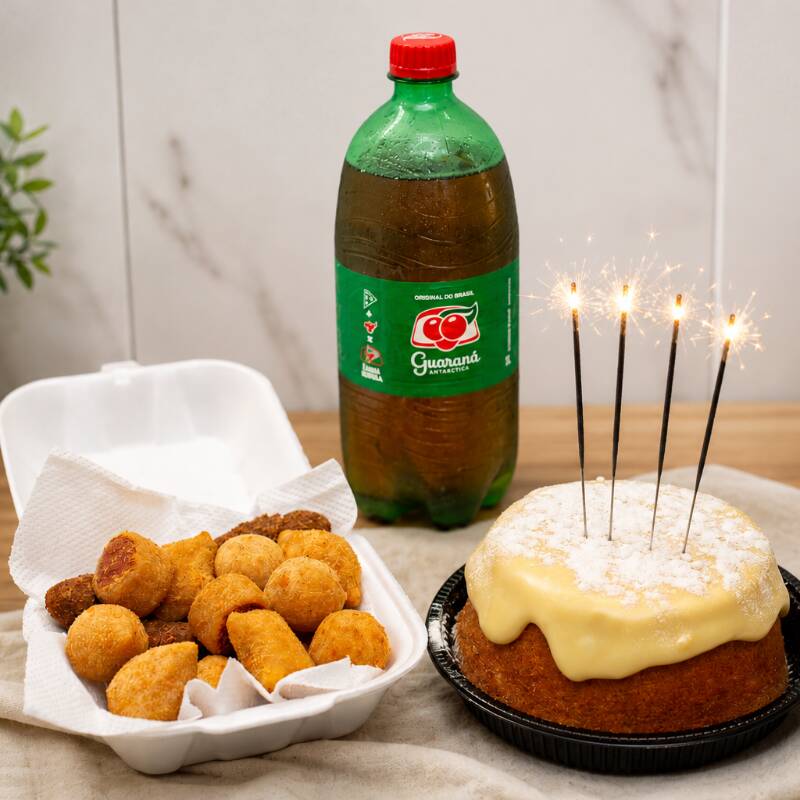 Mini kit festa (40 salgados, bolo Vulcão Ninho, Guaraná 1l) + vela grátis 79 reais e 90 centavos 40 salgados, bolo Vulcão Ninho 16cm , Guaraná 1l + vela grátis