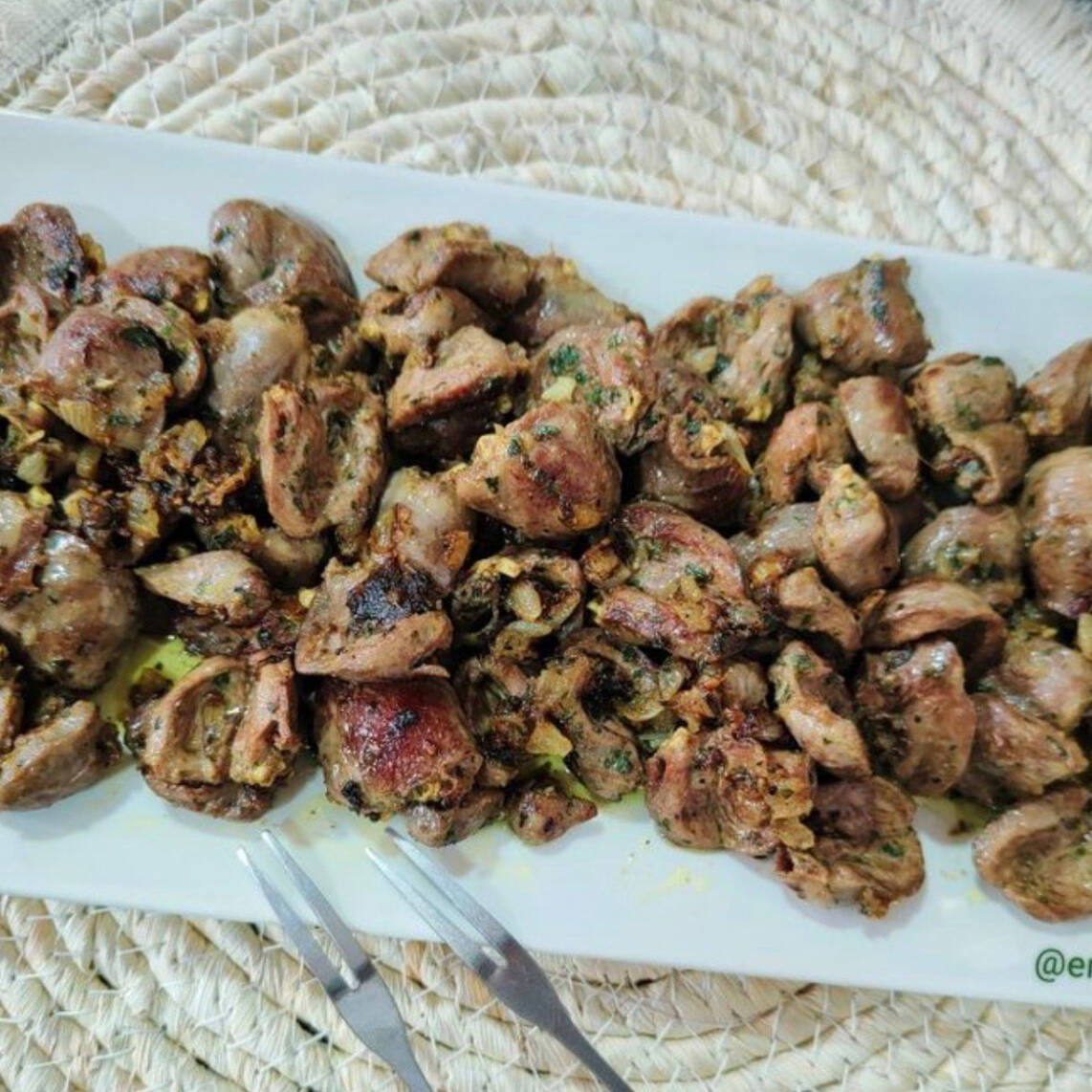 CORAZONCITOS DE POLLO CON CHIMICHURRI