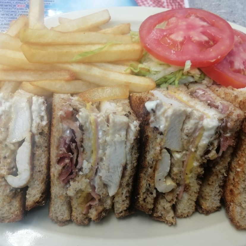 CLUB SANDWICH