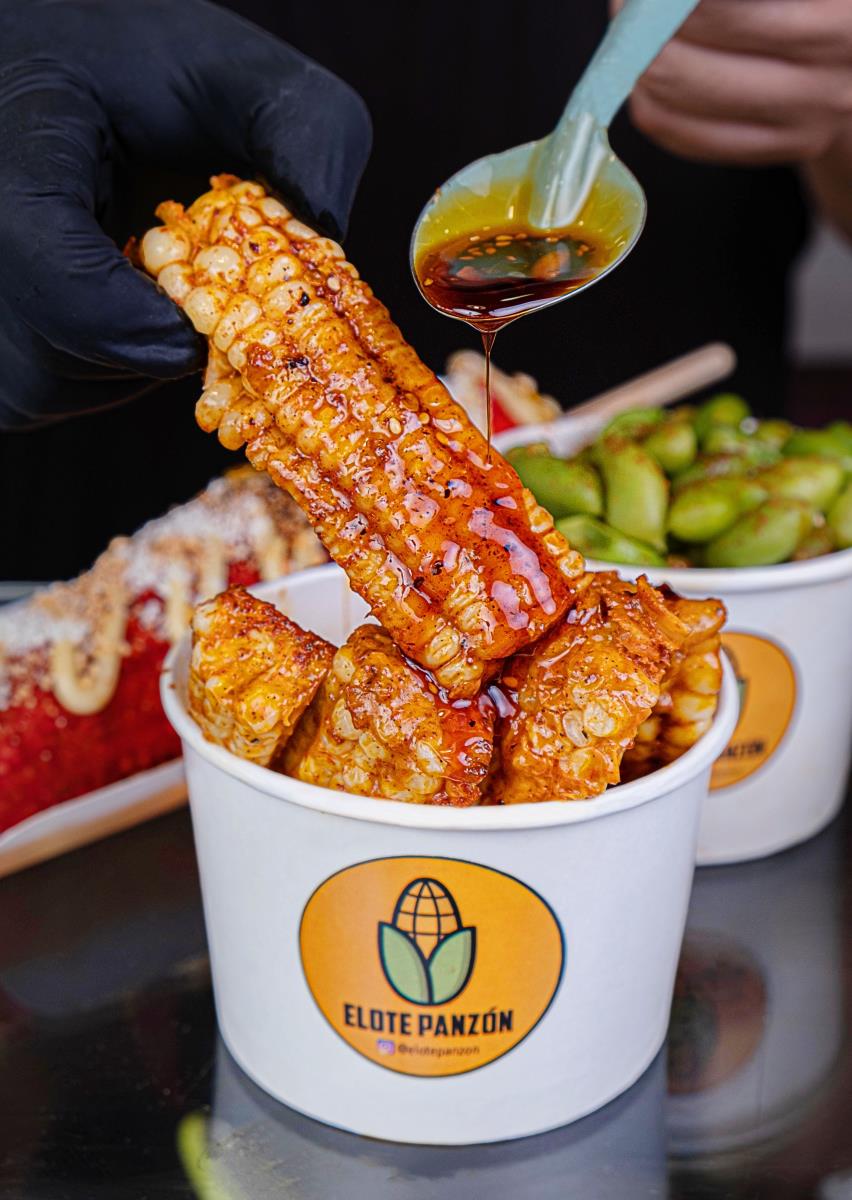 BUFFALO & BBQ 8 PZAS