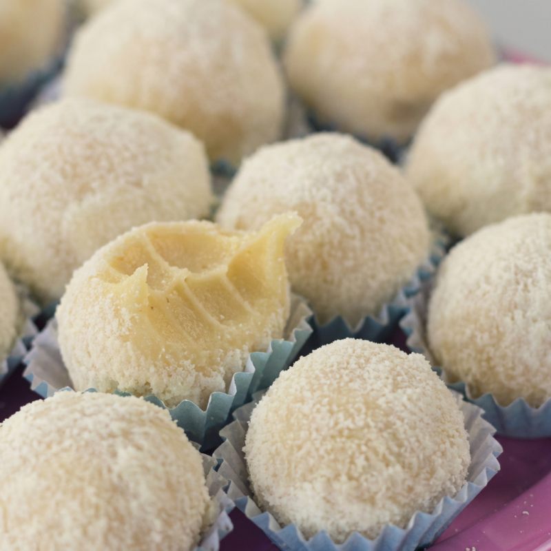 Os nossos Brigadeiros de Ninho tem uma combinação perfeita que derrete na boca.