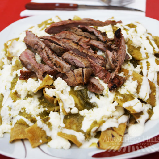 Chilaquiles Verdes con Res