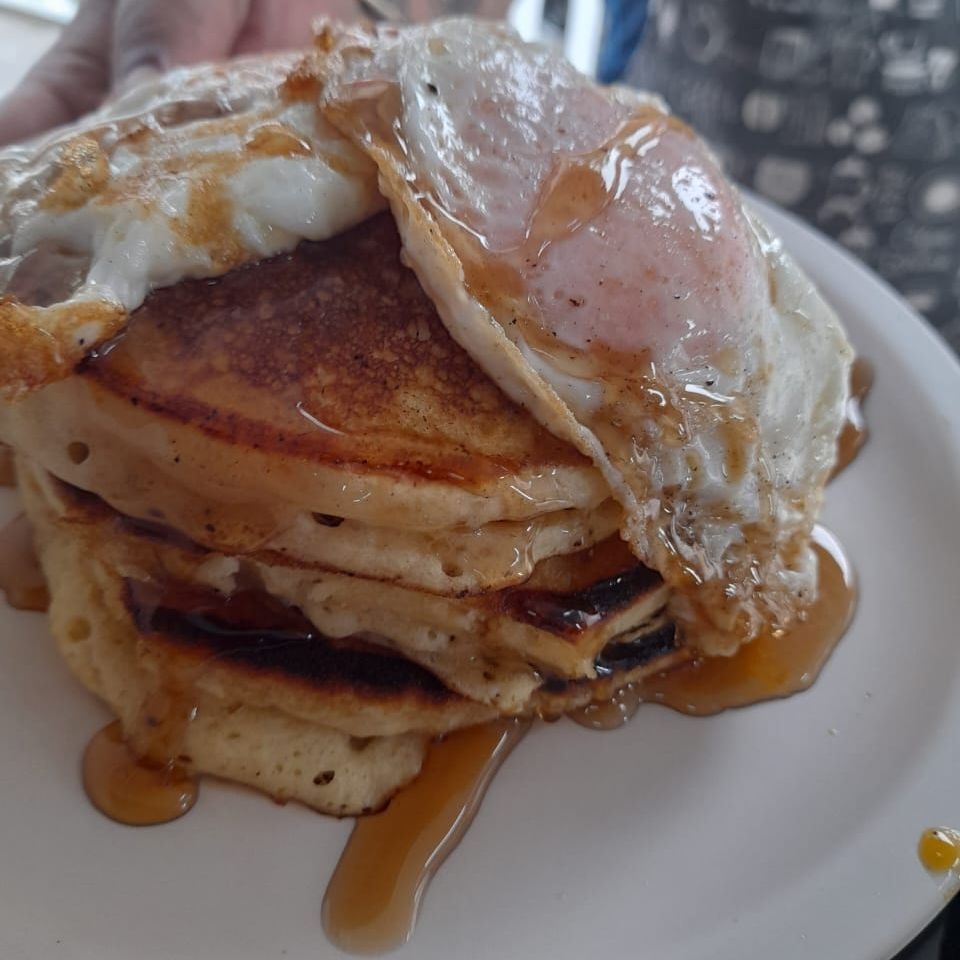 Hotcakes Los del Huevon (3 Pzs)