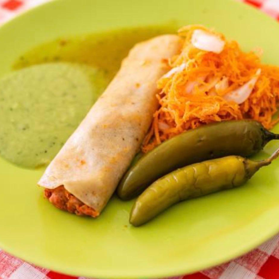 Taco de Frijol con Chorizo