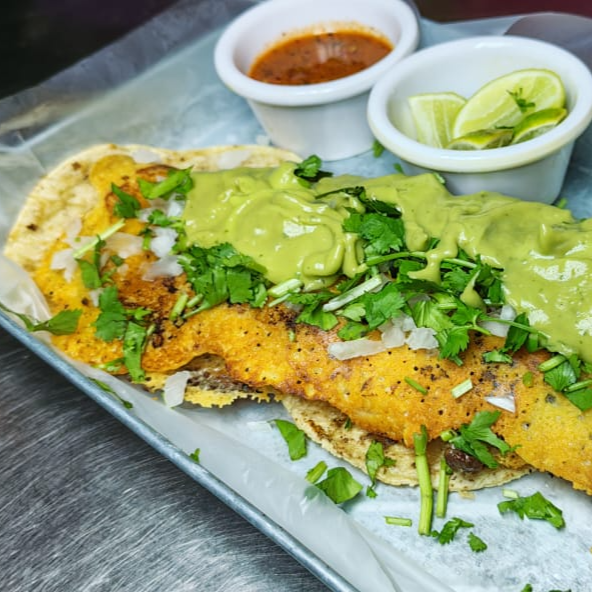 Costra de Queso con Asada