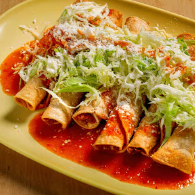 Tacos de Jamon con Quesillo