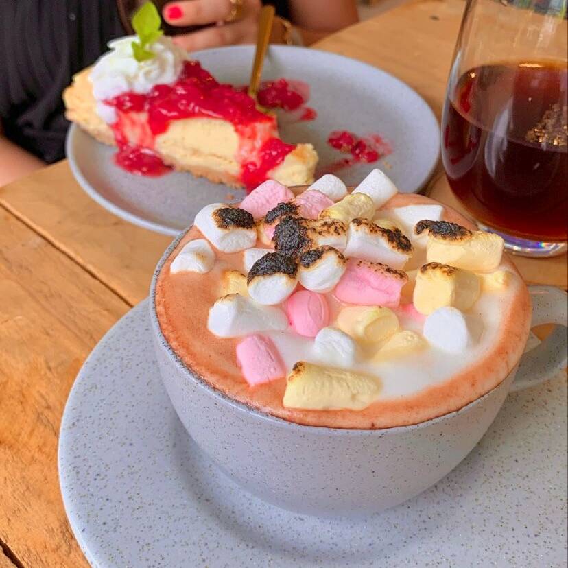 Chocolate Caliente con Malvaviscos