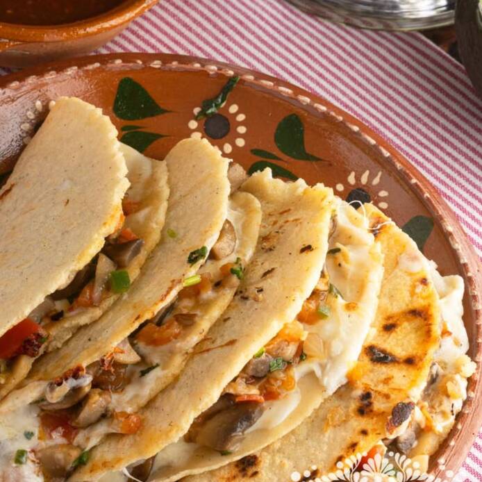 QUESADILLA COMAL