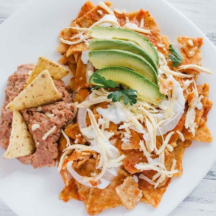 Chilaquiles Rojos (carne Asada)