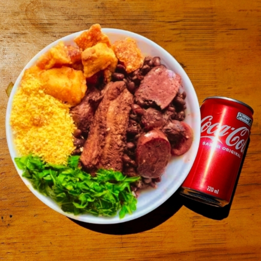 Combo Feijoada + Bebida lata