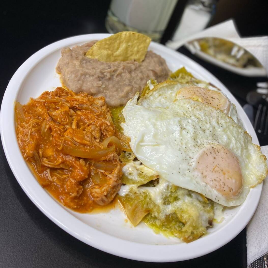 Chilaquiles Montados