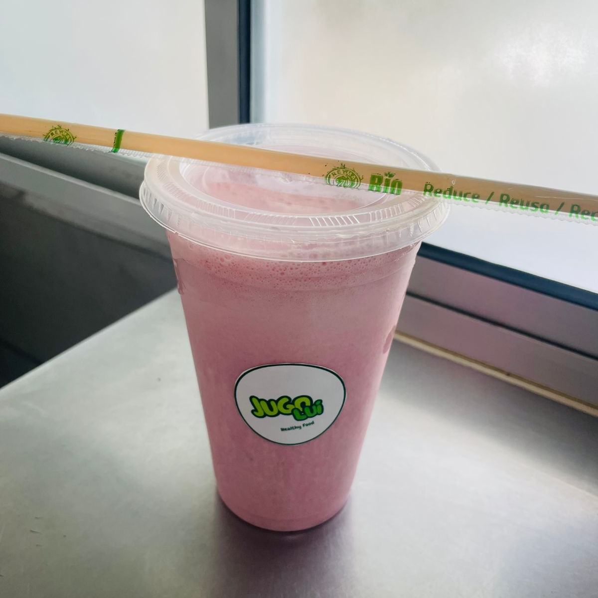 Licuado de Plátano, fresa, avena 475 ml