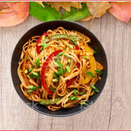 Chao Min Con Mariscos Y Verduras entero