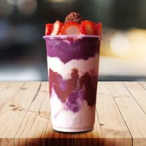 Açaí e cupuaçu, leite condensado, leite em pó, morango, granola.