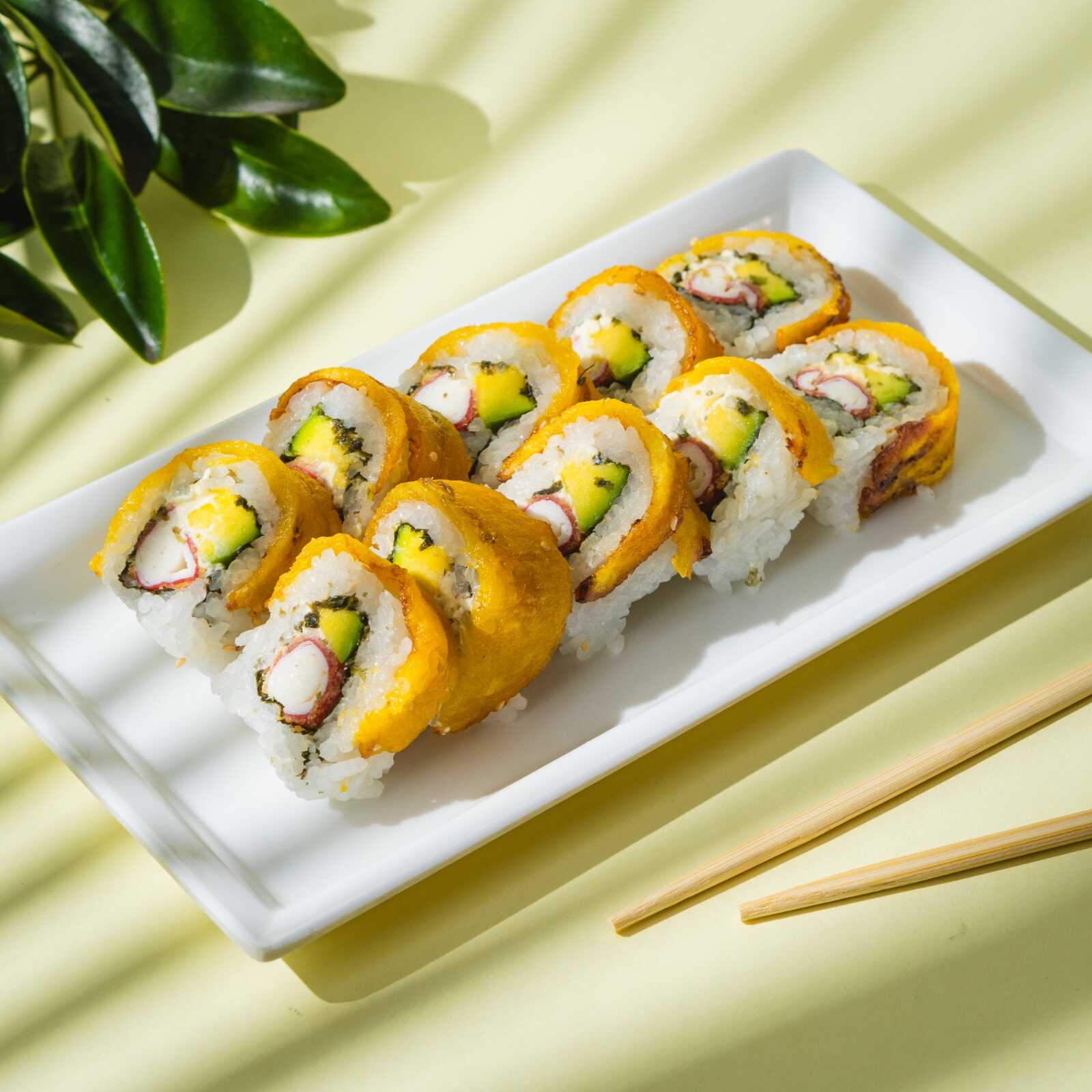 12 Bocados de Sushi Palmito Crispy Maduro